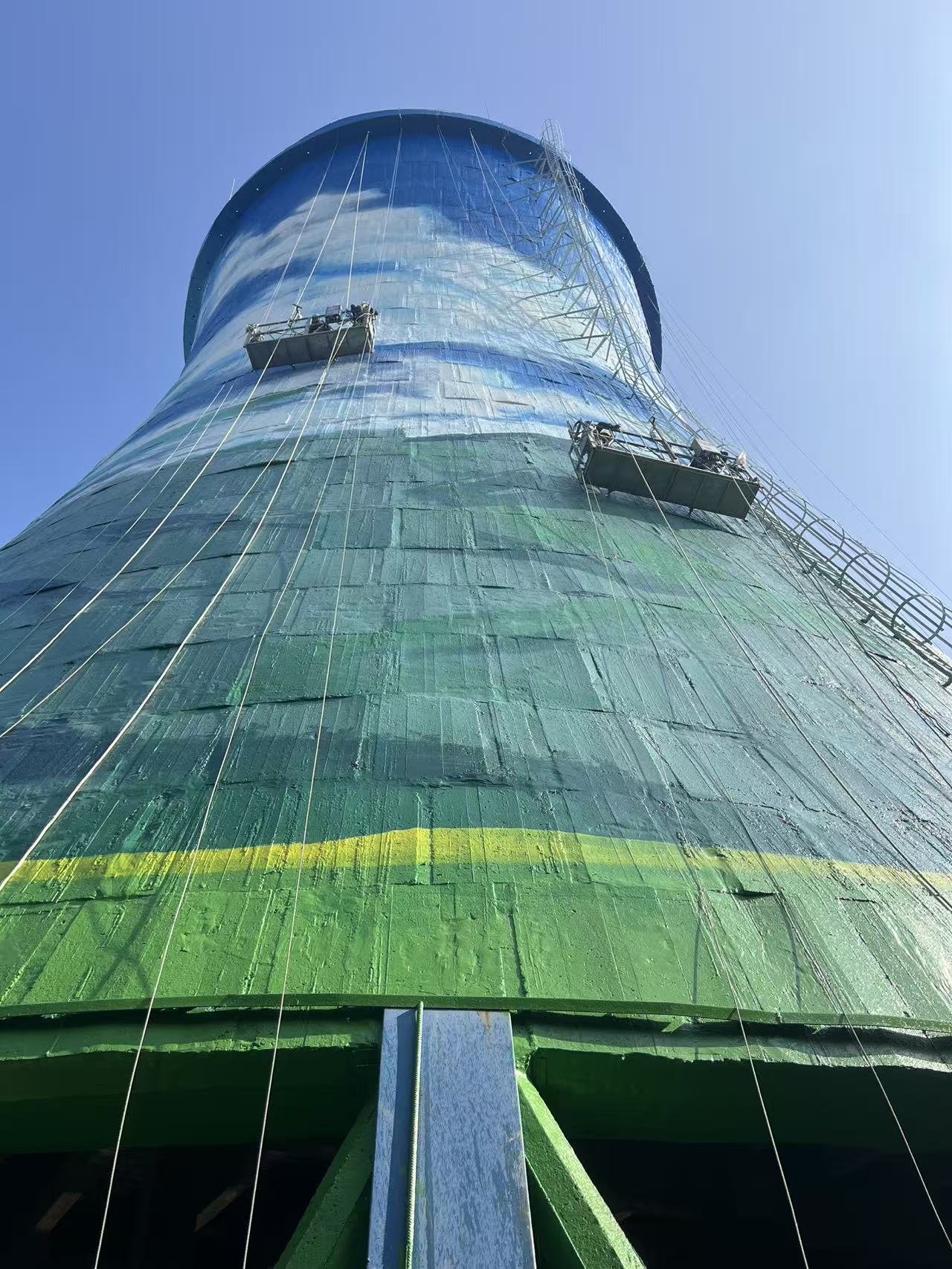 彩绘焕新工业风 绿动沈阳新地标​— 91香蕉下载网址建设打造电厂烟囱美学