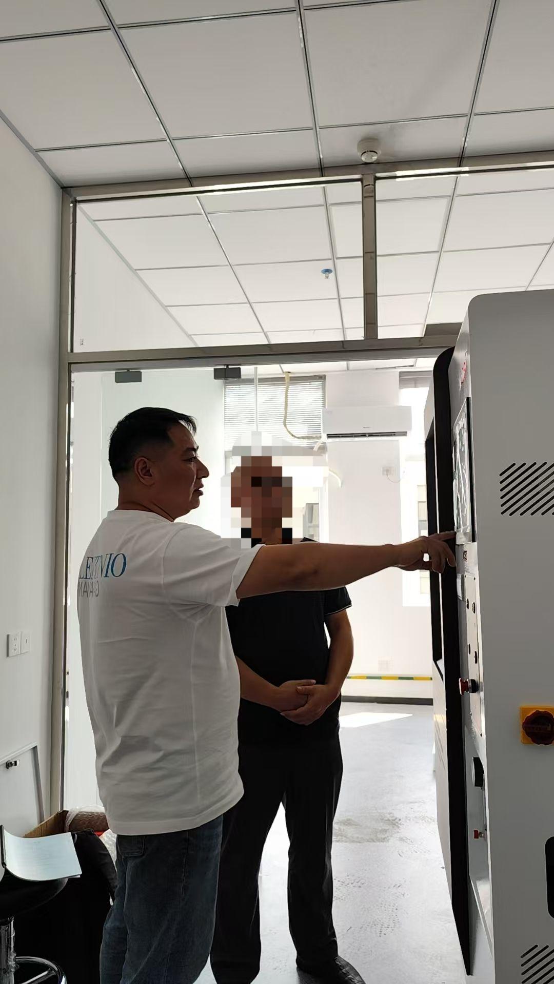 /ueditor/image/2024/08/29/54f34e5177b0921f6207792df3e9aa31.jpg 化學氧消防自救呼吸器我司上海誠衛與貴州XXXX攜手合作共鑄輝煌測試穩定