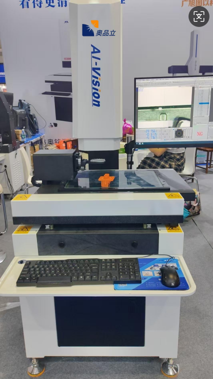 四軸全自動(dòng)二次元影像儀亮相廣東華機(jī)展