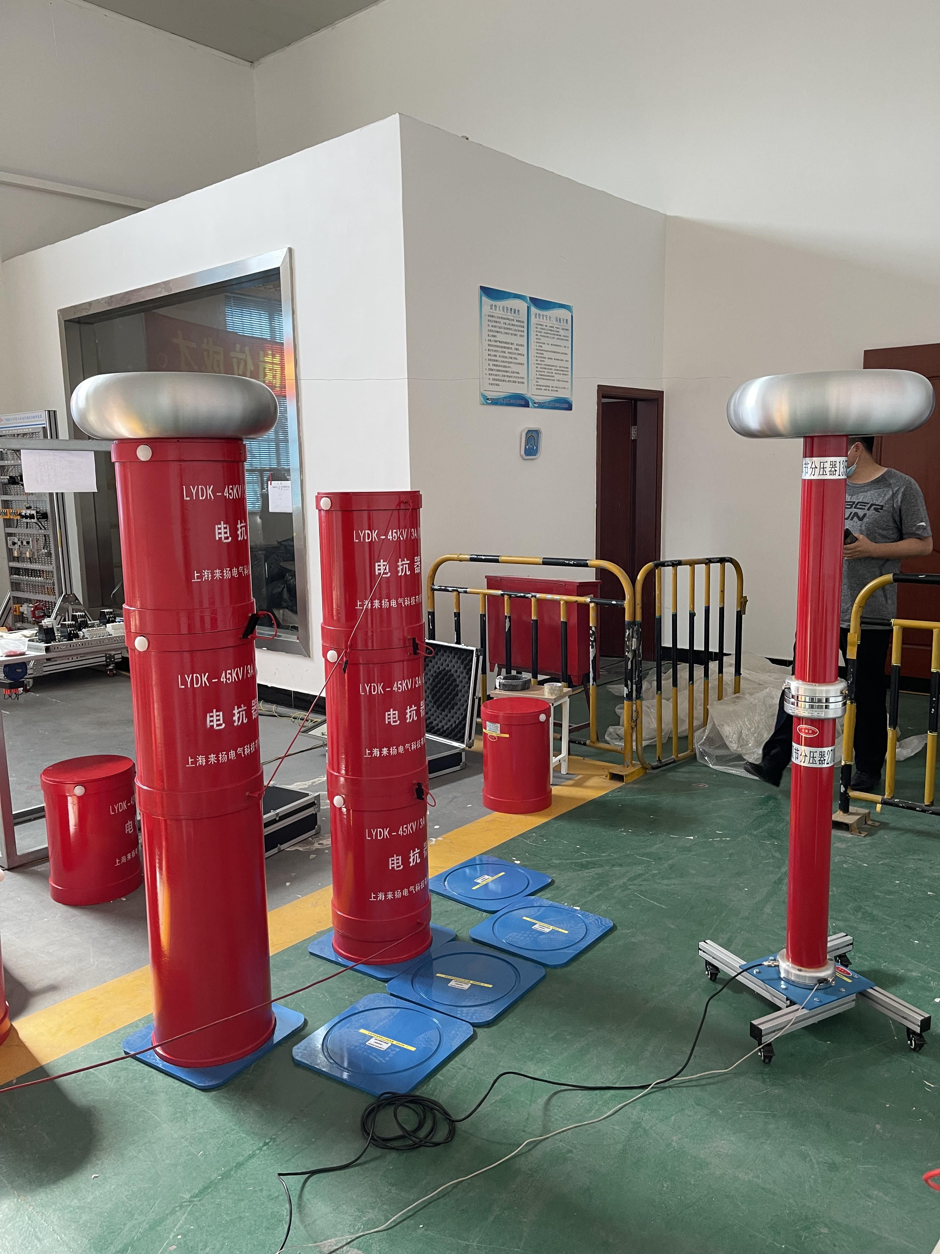 上海來揚電氣完成交付，客戶反應滿意變頻串聯諧振耐壓裝置