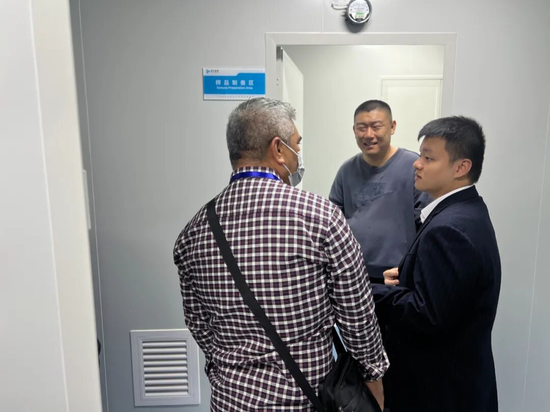 國(guó)際學(xué)員邂逅基因科技:一場(chǎng)漁業(yè)創(chuàng)新的靈感碰撞